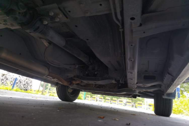 Used Wuling Hongguang V 2022 1.5L Jingqu Edition Electric-Assist LAR Chassis Front Right