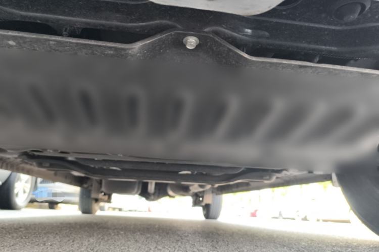 Used Wuling Hongguang V 2022 1.5L Jingqu Edition Electric-Assist LAR Chassis Front
