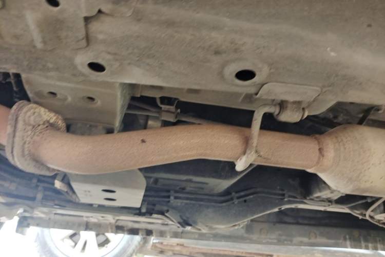 Used Wuling Hongguang V 2022 1.5L Enjoy Edition Hydraulic Power Steering LAR Chassis Rear
