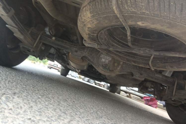 Used Wuling Hongguang V 2022 1.5L Jingqu Edition Electric-Assist LAR Chassis Rear
