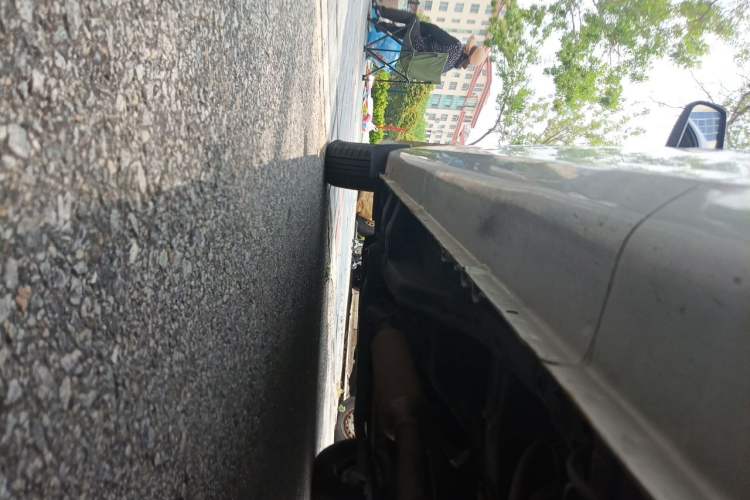 Used Wuling Hongguang V 2022 1.5L Jingqu Edition Electric-Assist LAR Chassis Rear Left