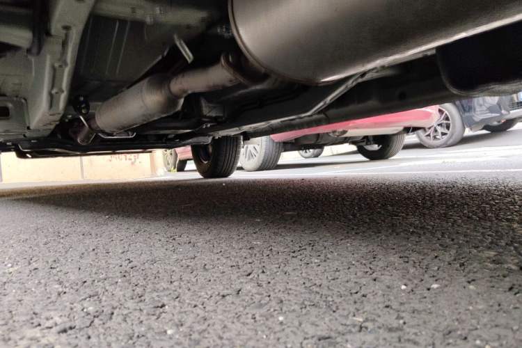 Used Wuling Hongguang V 2022 1.5L Jingqu Version Hydraulic Power Steering LAR Chassis Rear Left