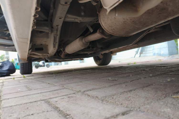 Used Wuling Hongguang V 2022 1.5L Jingqu Version Hydraulic Power Steering LAR Chassis Rear Left