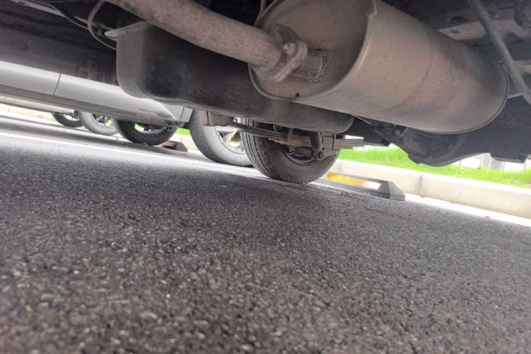 Used Wuling Hongguang V 2022 1.5L Jingqu Version Hydraulic Power Steering LAR Chassis Rear Left