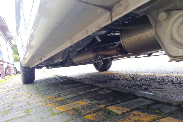 Used Wuling Hongguang V 2022 1.5L Jingqu Edition Electric-Assist LAR Chassis Rear Left