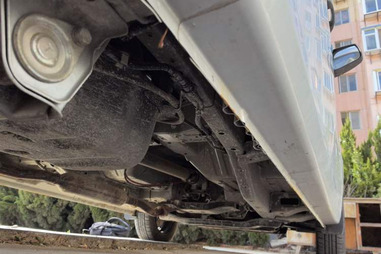 Used Wuling Hongguang V 2022 1.5L Jingqu Edition Electric-Assist LAR Chassis Rear Right