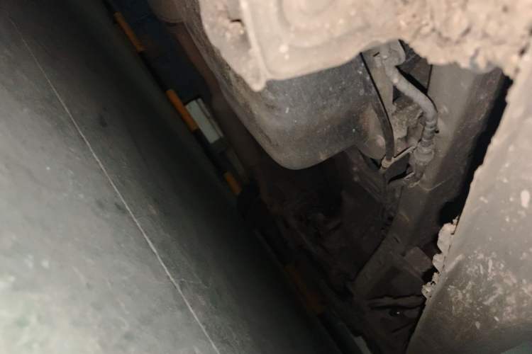 Used Wuling Hongguang V 2022 1.5L Enjoy Edition Electric-Powered LAR Chassis Rear Right
