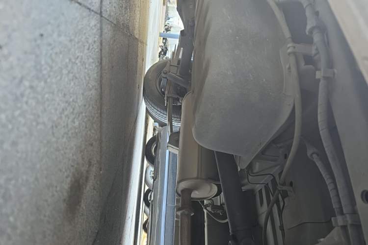 Used Wuling Hongguang V 2022 1.5L Jingqu Version Hydraulic Power Steering LAR Chassis Rear Right
