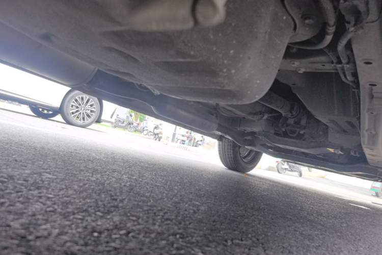 Used Wuling Hongguang V 2022 1.5L Jingqu Version Hydraulic Power Steering LAR Chassis Rear Right