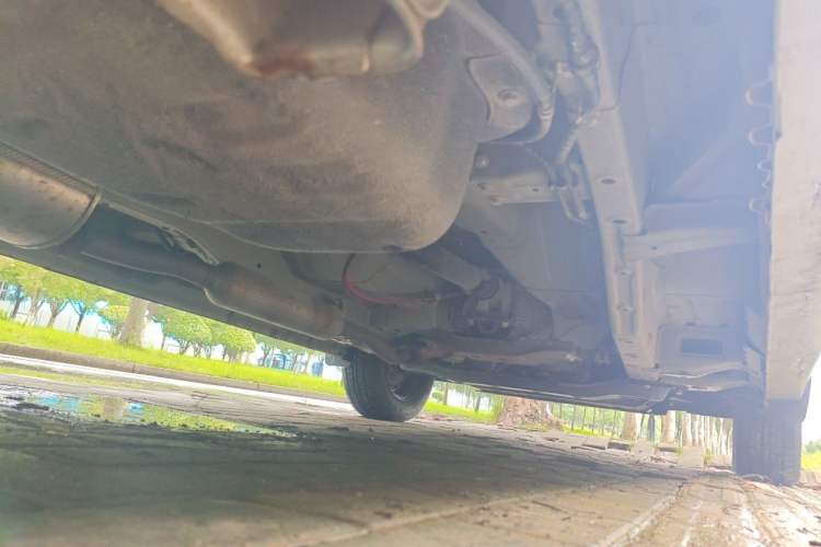 Used Wuling Hongguang V 2022 1.5L Jingqu Version Hydraulic Power Steering LAR Chassis Rear Right