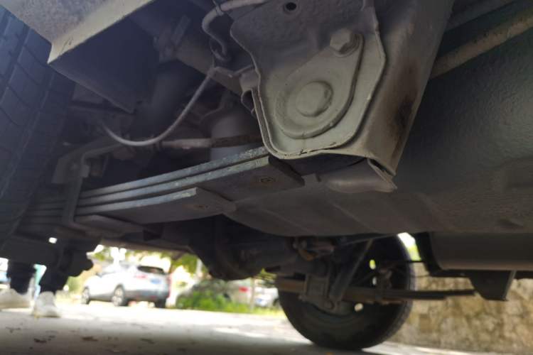 Used Wuling Hongguang V 2022 1.5L Jingqu Edition Electric-Assist LAR Chassis Rear Right