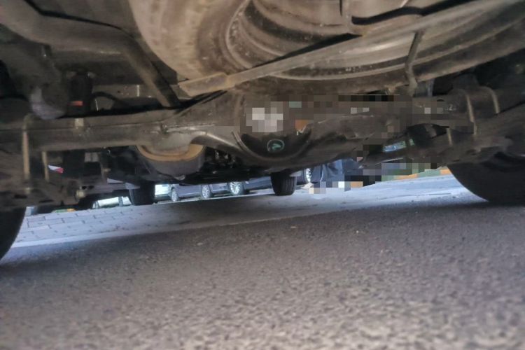 Used Wuling Hongguang V 2022 1.5L Jingqu Version Hydraulic Power Steering LAR Chassis Rear