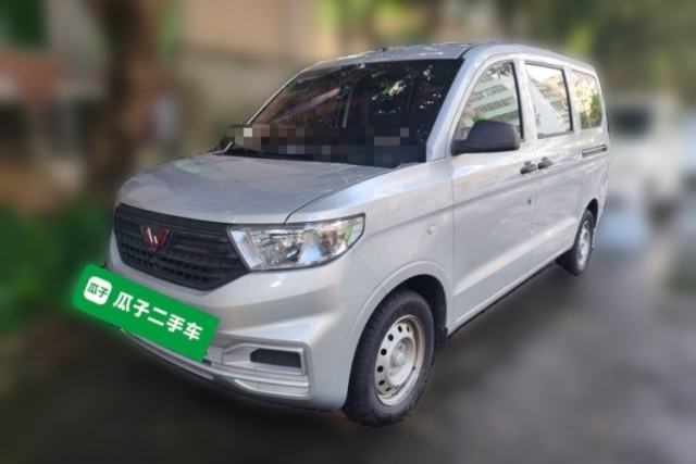Used Wuling Hongguang V 2022 1.5L Jingqu Version Hydraulic Power Steering LAR