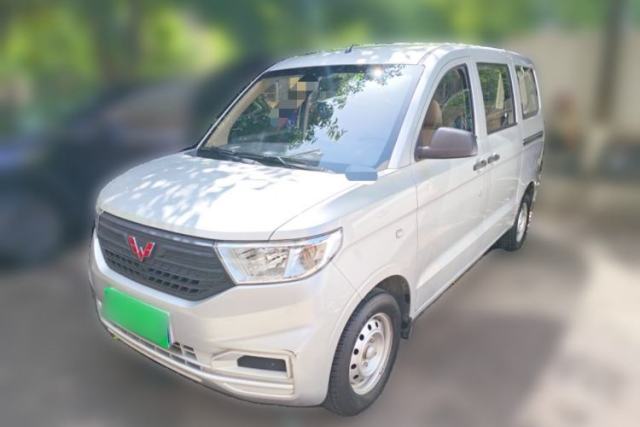 Used Wuling Hongguang V 2022 1.5L Jingqu Version Hydraulic Power Steering LAR