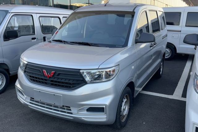 Used Wuling Hongguang V 2022 1.5L Jingqu Edition Electric-Assist LAR