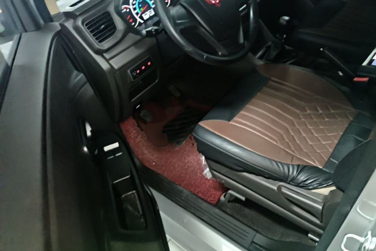 Used Wuling Hongguang V 2022 1.5L Enjoy Edition Electric-Powered LAR Driver Seat