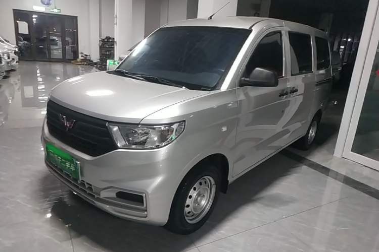 Wuling Hongguang V 2022 1.5L Jingqu Edition Electric-Assist LAR مستعملة Guazi used car, China used car export, Used car for sale, Used  cars, Cheapest cars for sale