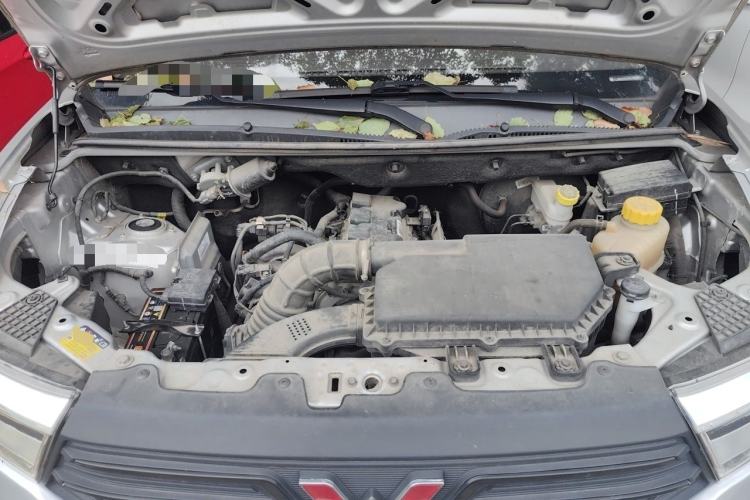 Used Wuling Hongguang V 2022 1.5L Enjoy Edition Electric-Powered LAR Engine Bay