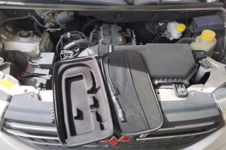 Used Wuling Hongguang V 2022 1.5L Enjoy Edition Electric-Powered LAR Engine Bay