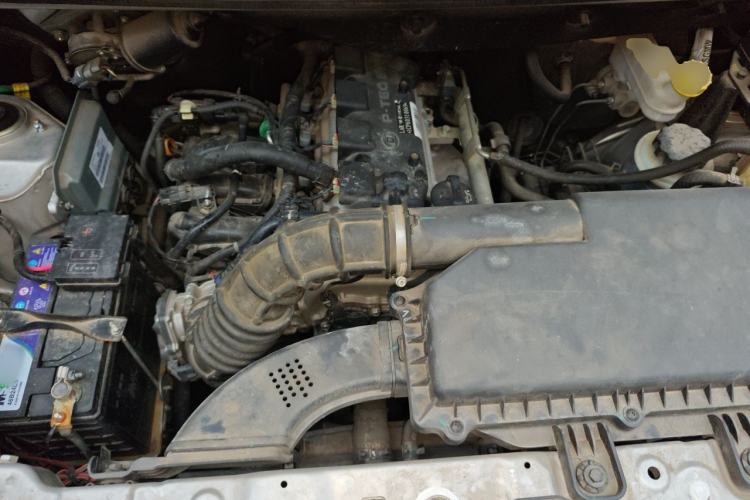 Used Wuling Hongguang V 2022 1.5L Enjoy Edition Electric-Powered LAR Engine Bay