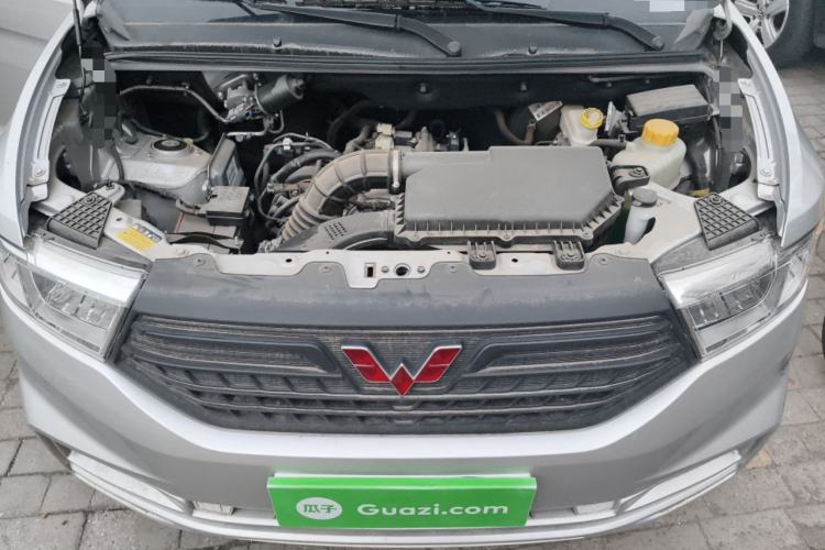 Used Wuling Hongguang V 2022 1.5L Jingqu Edition Electric-Assist LAR Engine Bay
