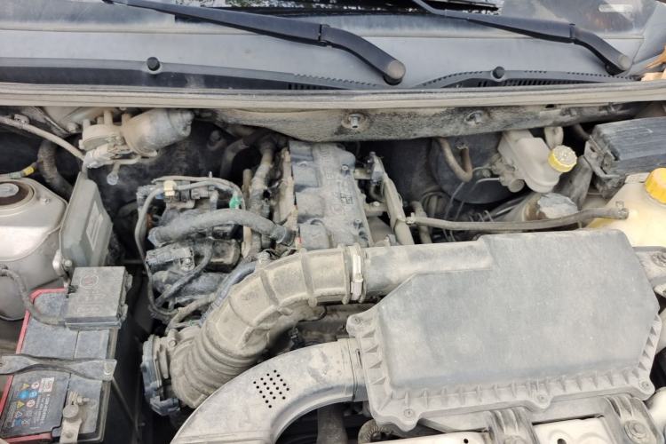 Used Wuling Hongguang V 2022 1.5L Enjoy Edition Hydraulic Power Steering LAR Engine Bay