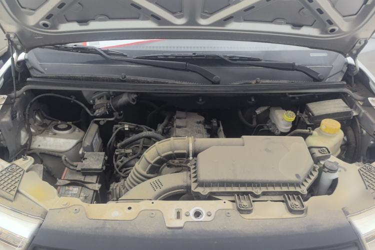 Used Wuling Hongguang V 2022 1.5L Enjoy Edition Electric-Powered LAR Engine Bay