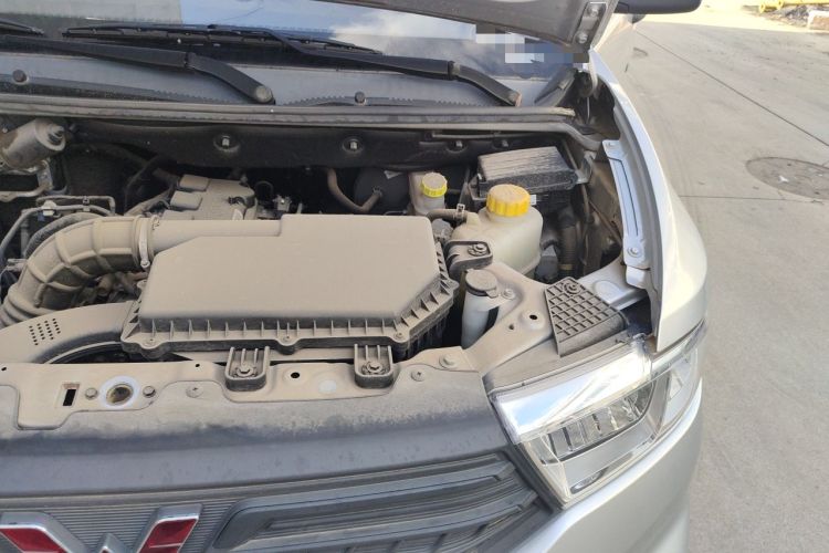 Used Wuling Hongguang V 2022 1.5L Jingqu Version Hydraulic Power Steering LAR Engine Bay Left