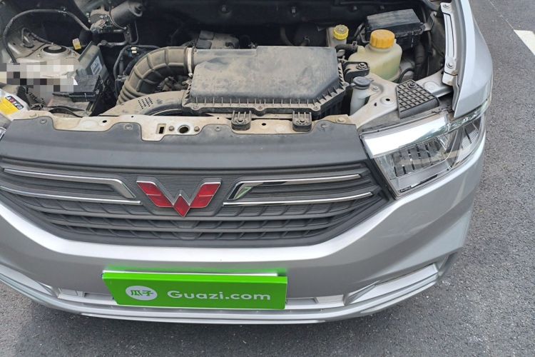 Used Wuling Hongguang V 2022 1.5L Enjoy Edition Electric-Powered LAR Engine Bay Left