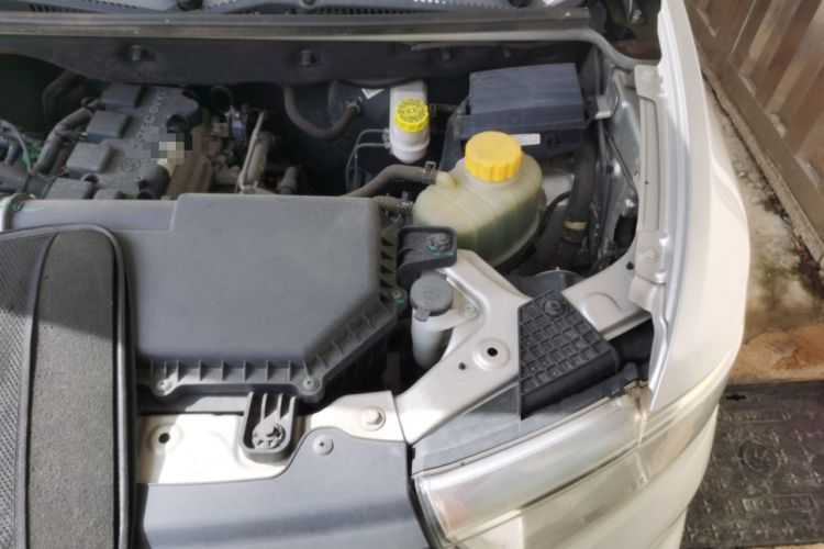 Used Wuling Hongguang V 2022 1.5L Enjoy Edition Electric-Powered LAR Engine Bay Left