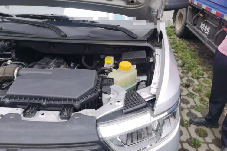 Used Wuling Hongguang V 2022 1.5L Enjoy Edition Electric-Powered LAR Engine Bay Left