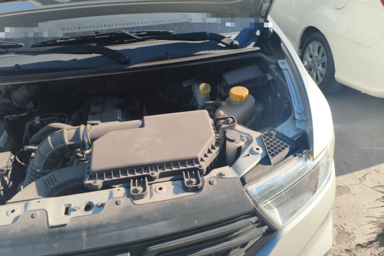 Used Wuling Hongguang V 2022 1.5L Jingqu Version Hydraulic Power Steering LAR Engine Bay Left