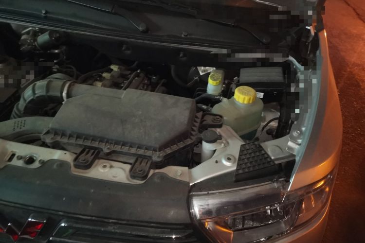 Used Wuling Hongguang V 2022 1.5L Enjoy Edition Electric-Powered LAR Engine Bay Left