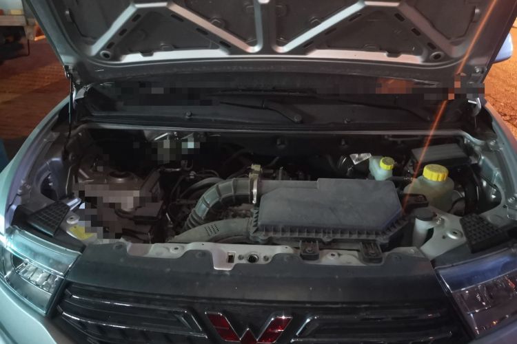Used Wuling Hongguang V 2022 1.5L Enjoy Edition Electric-Powered LAR Engine Bay
