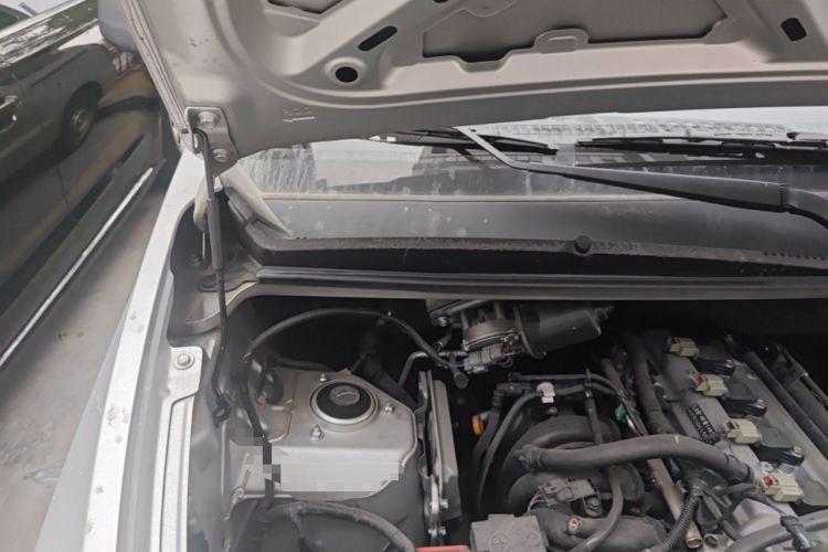 Used Wuling Hongguang V 2022 1.5L Jingqu Edition Electric-Assist LAR Engine Bay Right