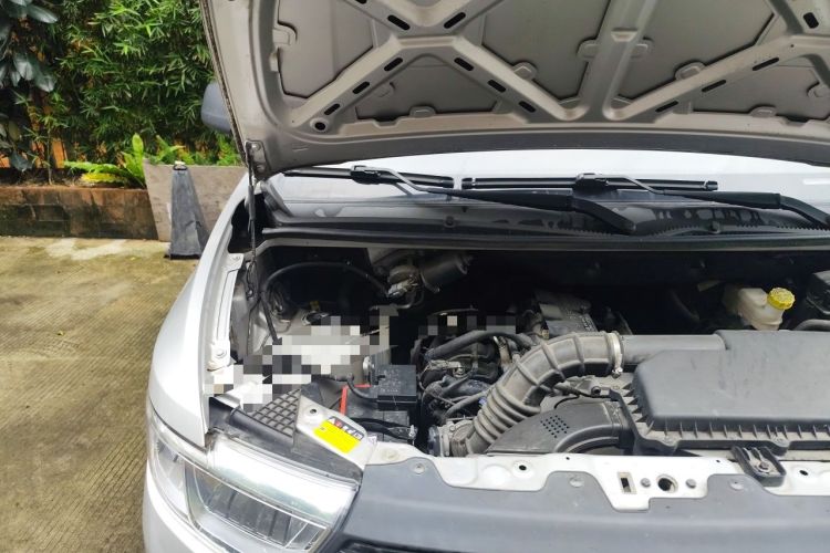 Used Wuling Hongguang V 2022 1.5L Jingqu Version Hydraulic Power Steering LAR Engine Bay Right