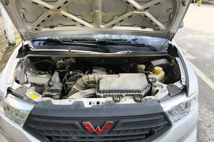 Used Wuling Hongguang V 2022 1.5L Enjoy Edition Electric-Powered LAR Engine Bay