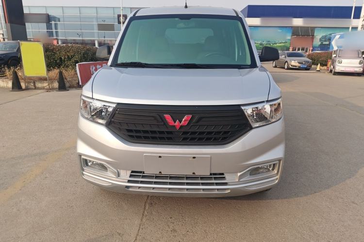 Used Wuling Hongguang V 2022 1.5L Jingqu Edition Electric-Assist LAR Exterior 1
