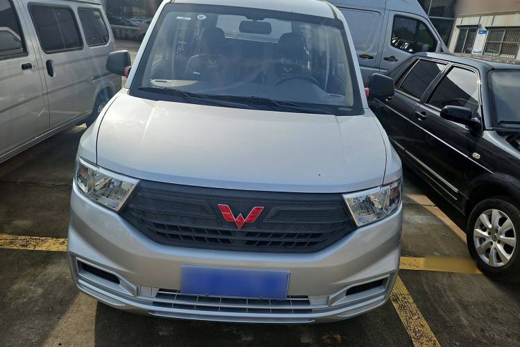 Used Wuling Hongguang V 2022 1.5L Jingqu Edition Electric-Assist LAR Exterior 1