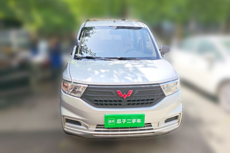 Used Wuling Hongguang V 2022 1.5L Jingqu Version Hydraulic Power Steering LAR Exterior 1