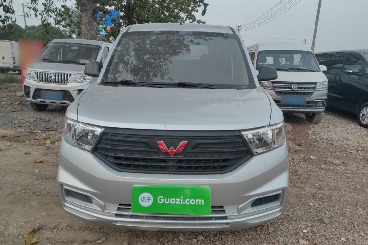 Used Wuling Hongguang V 2022 1.5L Jingqu Edition Electric-Assist LAR Exterior 1