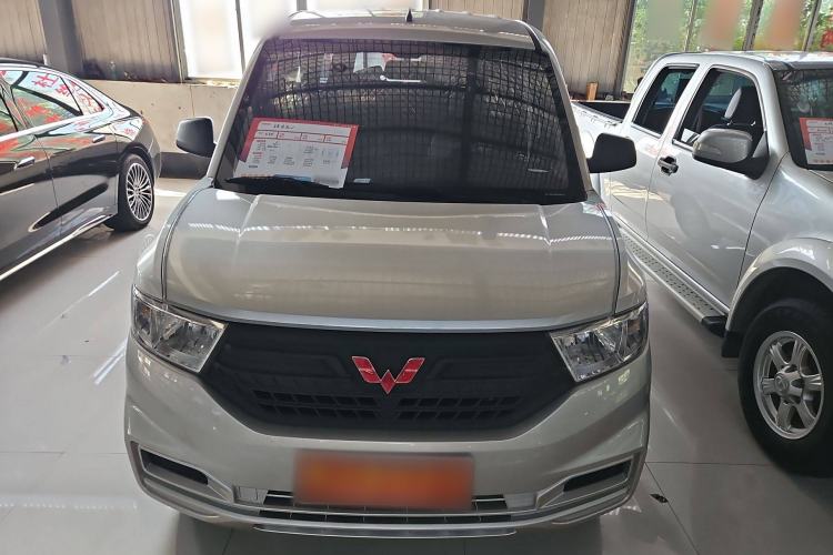Used Wuling Hongguang V 2022 1.5L Jingqu Edition Electric-Assist LAR Exterior 1