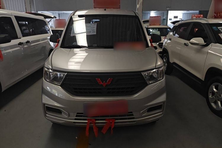 Used Wuling Hongguang V 2022 1.5L Jingqu Edition Electric-Assist LAR Exterior 1