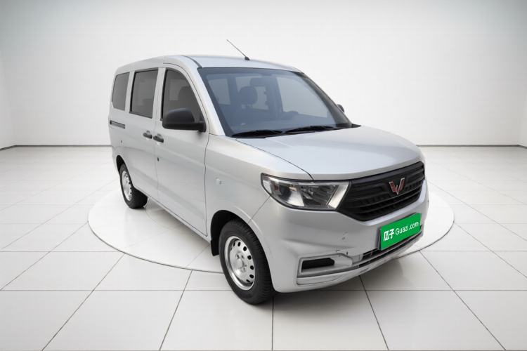 Used Wuling Hongguang V 2022 1.5L Jingqu Version Hydraulic Power Steering LAR Exterior 2