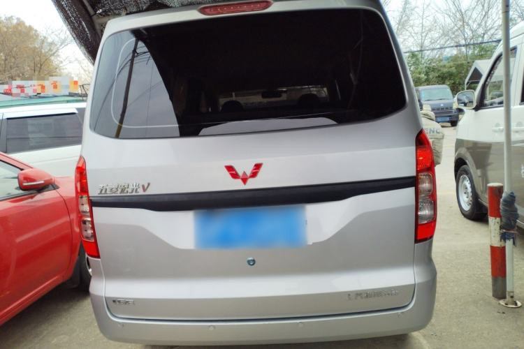Used Wuling Hongguang V 2022 1.5L Jingqu Edition Electric-Assist LAR Exterior 4