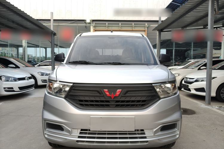 Used Wuling Hongguang V 2022 1.5L Jingqu Version Hydraulic Power Steering LAR Exterior 4