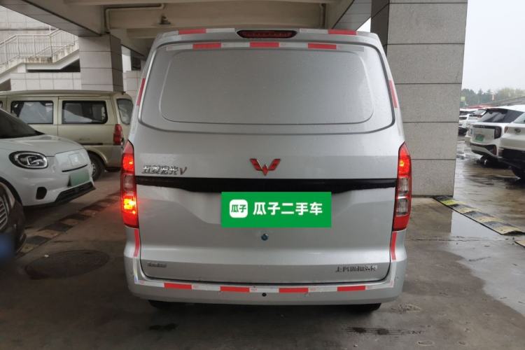 Used Wuling Hongguang V 2022 1.5L Jingqu Edition Enclosed-Window Vehicle with Electric Power Steering LAR Exterior 4