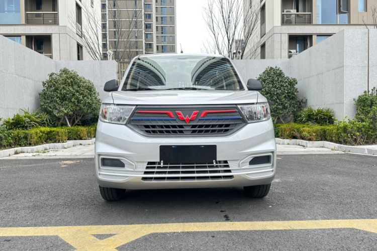 Used Wuling Hongguang V 2022 1.5L Jingqu Edition Electric-Assist LAR Exterior 5