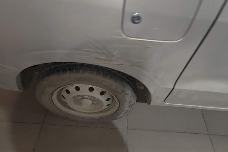 Used Wuling Hongguang V 2022 1.5L Jingqu Version Hydraulic Power Steering LAR Exterior 5