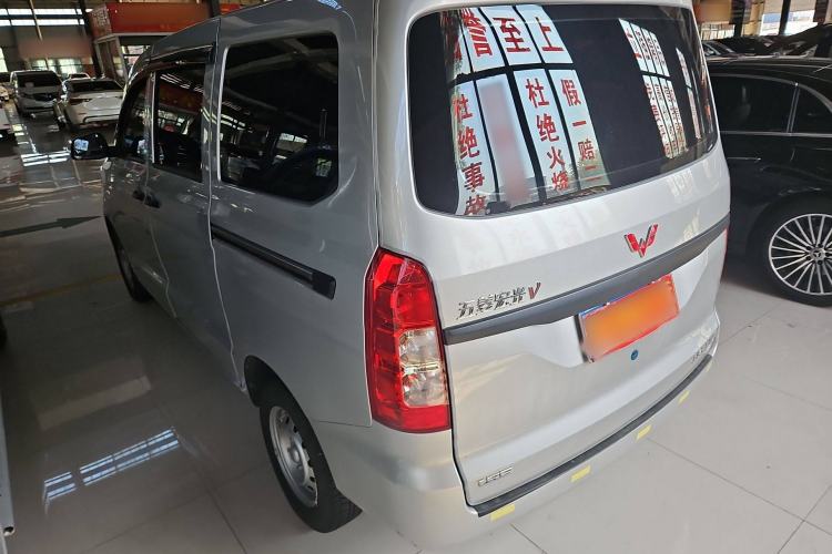 Used Wuling Hongguang V 2022 1.5L Jingqu Edition Electric-Assist LAR Exterior 5